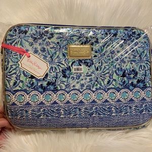 Lilly Pulitzer tech sleeve 💙